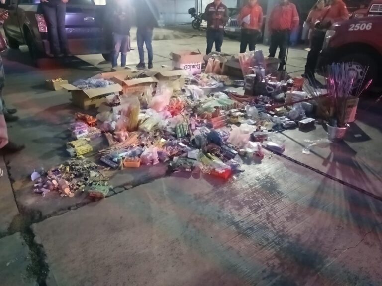 Inmovilizan 300 kilos de pirotecnia para prevenir incendios y quemaduras en Toluca