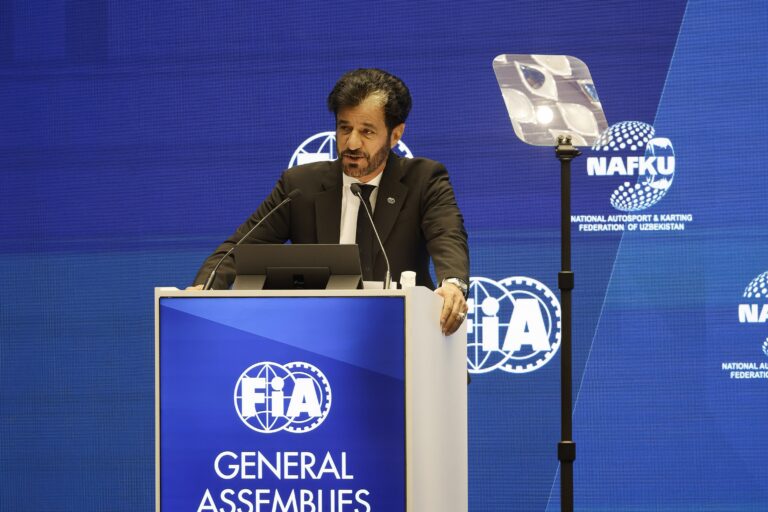 Ben Sulayem es reelegido presidente de la FIA entre críticas al proceso FIA