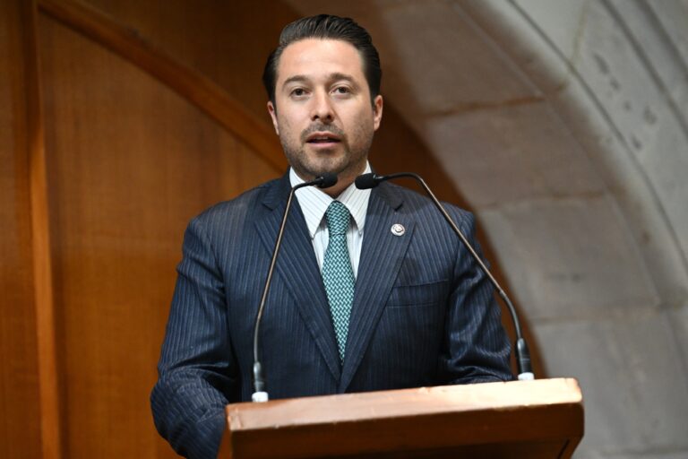 Diputado Mariano Camacho impulsa Fiscalía Especializada para frenar extorsión en Edomex