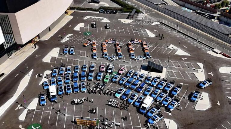 Metepec refuerza seguridad con la entrega de 100 patrullas y unidades de alta tecnología