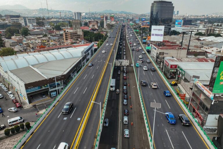 Avanza reconstrucción del Periférico Norte; Delfina Gómez supervisa primeros 18 km de obra