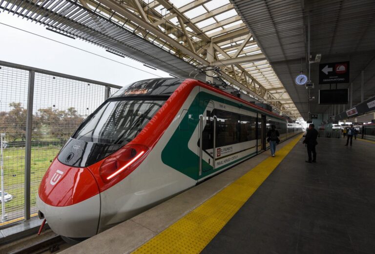 Tren Interurbano México–Toluca con pruebas clave rumbo a su operación total