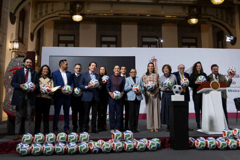 Sheinbaum lanza Mundial Social con torneos comunitarios rumbo al Mundial 2026