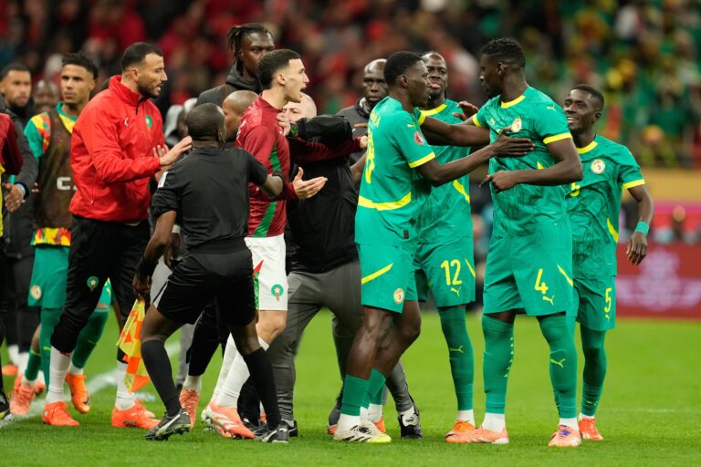 Caos en la final de la Copa Africana: disturbios y título histórico de Senegal