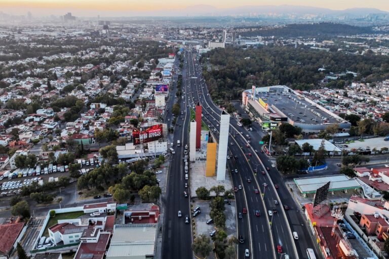 Avanza 28% la reconstrucción de Periférico Norte; a un mes de trabajo ininterrumpido