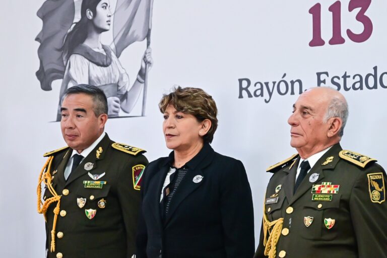 Delfina Gómez conmemora 113 años del Ejército en Rayón y reconoce a mujeres militares