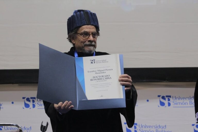 Doctorado Honoris Causa para el Mtro. Miguel Peraza en la Universidad Simón Bolívar