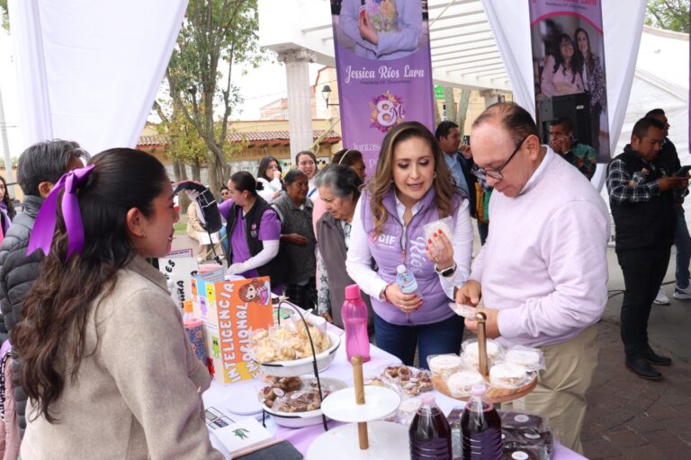 Expo Mujer Zinacantepec 2026 reunió servicios, talleres y emprendedoras
