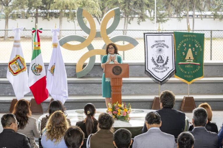 UAEMéx mantiene diálogo con estudiantes de CU Nezahualcóyotl para reanudar actividades