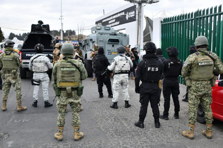 Macrooperaciones de seguridad dejan más de 400 detenidos y golpean redes delictivas en el Edomex