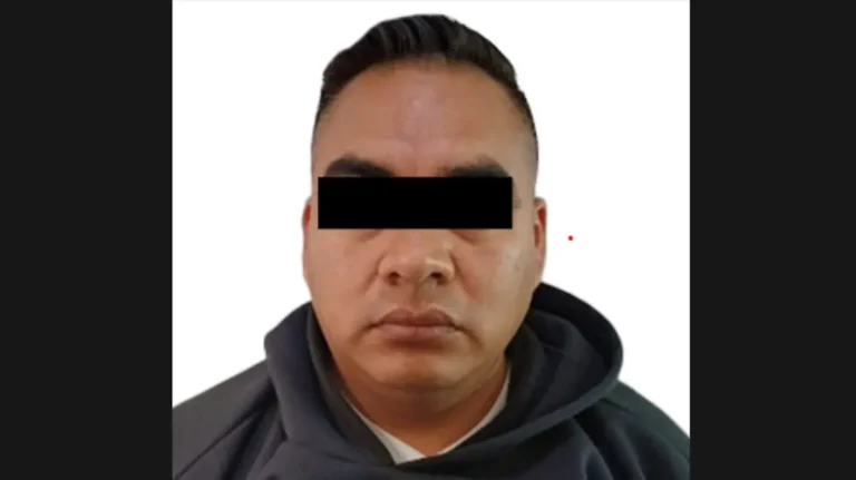 Vinculan a proceso a policía de Toluca por secuestro exprés y extorsión