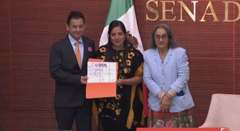 Edoméx recibe reconocimiento del Senado por plataforma que agiliza trasplantes